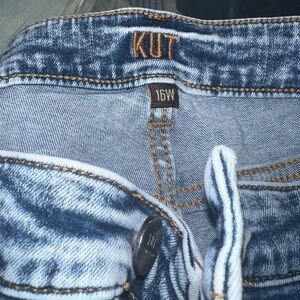 Kut size 16w women Jean